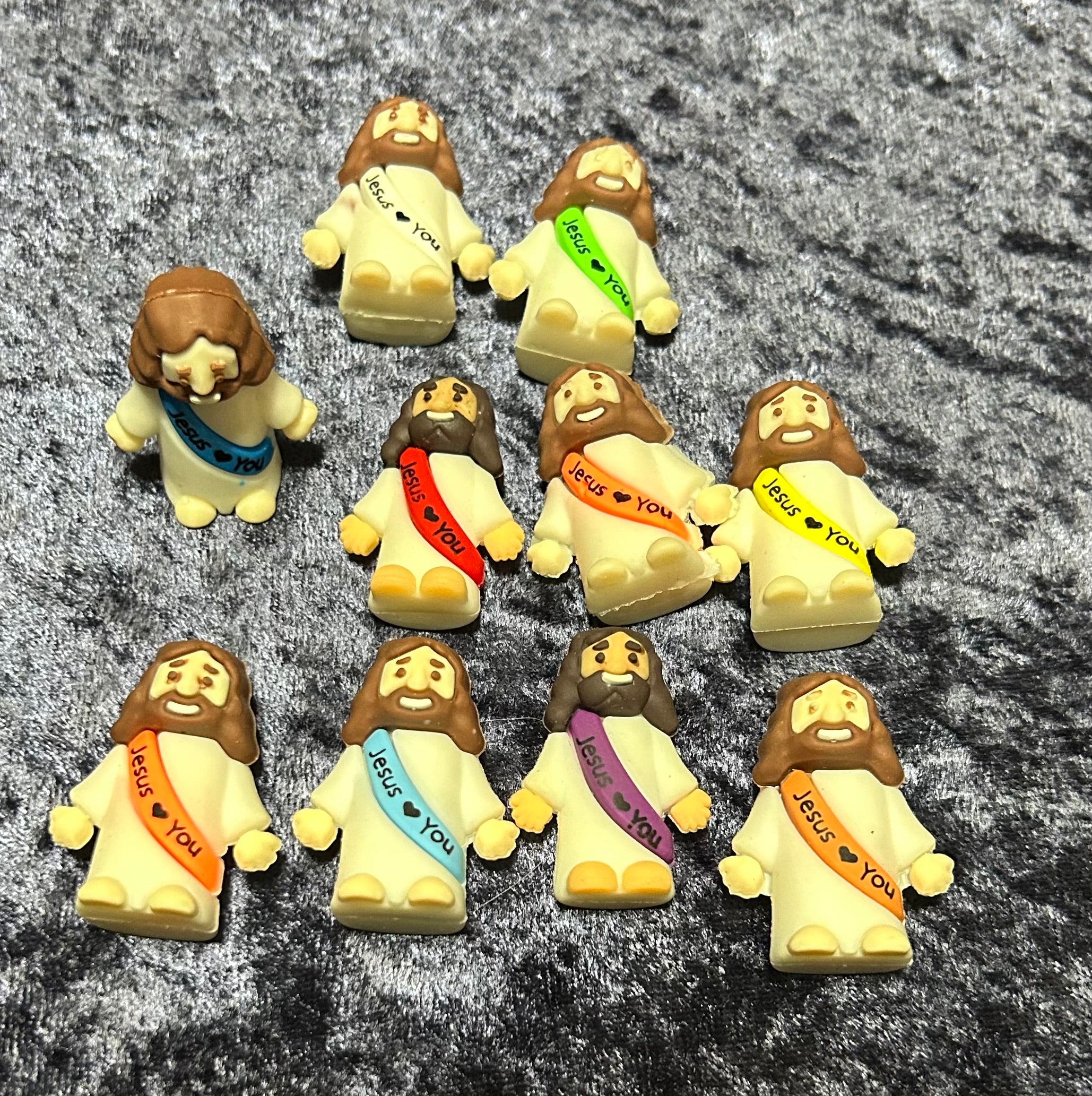 Mini Jesus Figure Toy(colors vary)